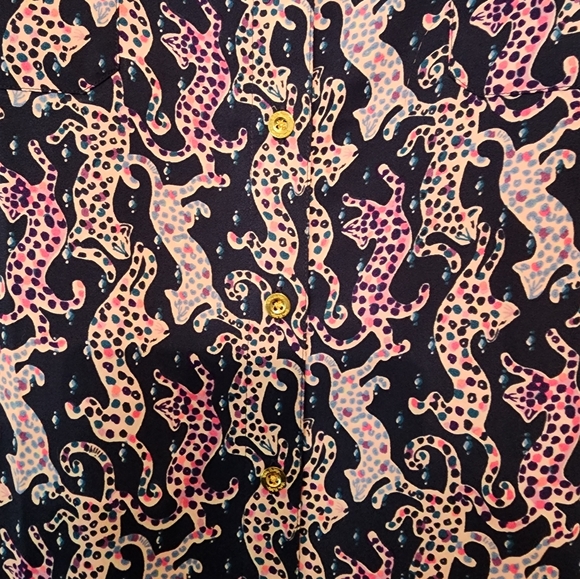 Lilly Pulitzer Sea View Rayon Button Down Top Oyster Bay Large - Picture 5 of 6